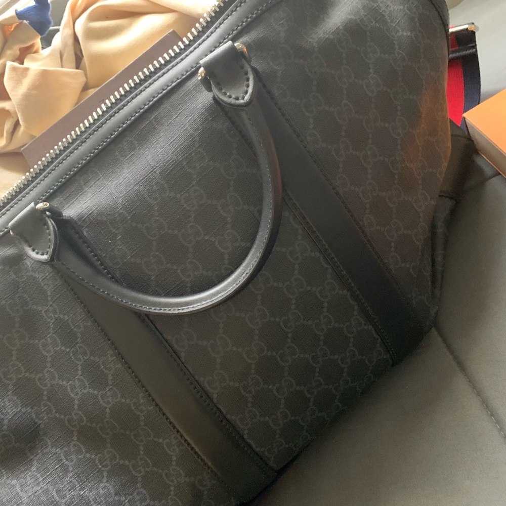 Gucci travel bag ,.. duffel